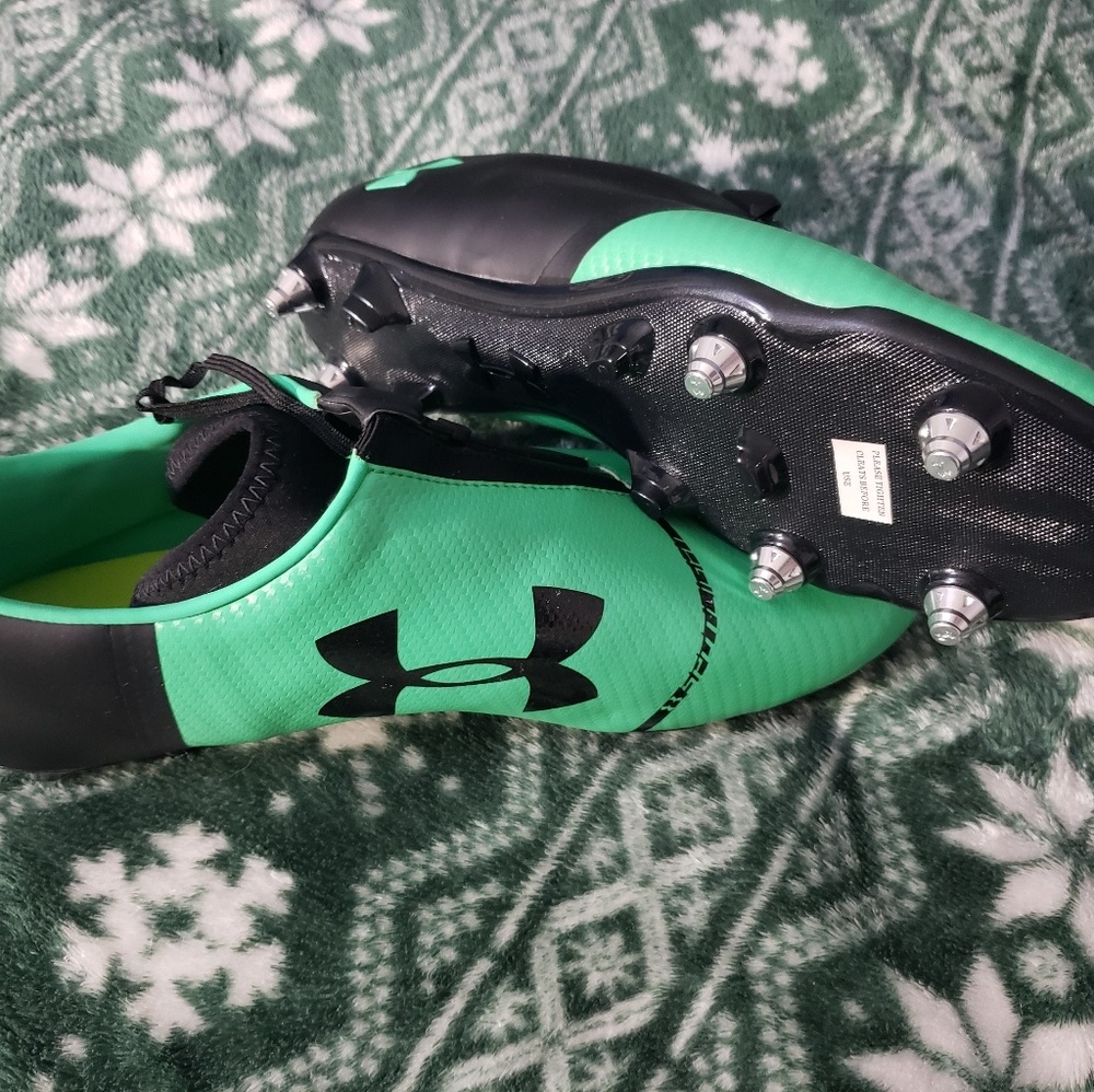 Under Armour Spotlight Soccer Cleats Green&Black